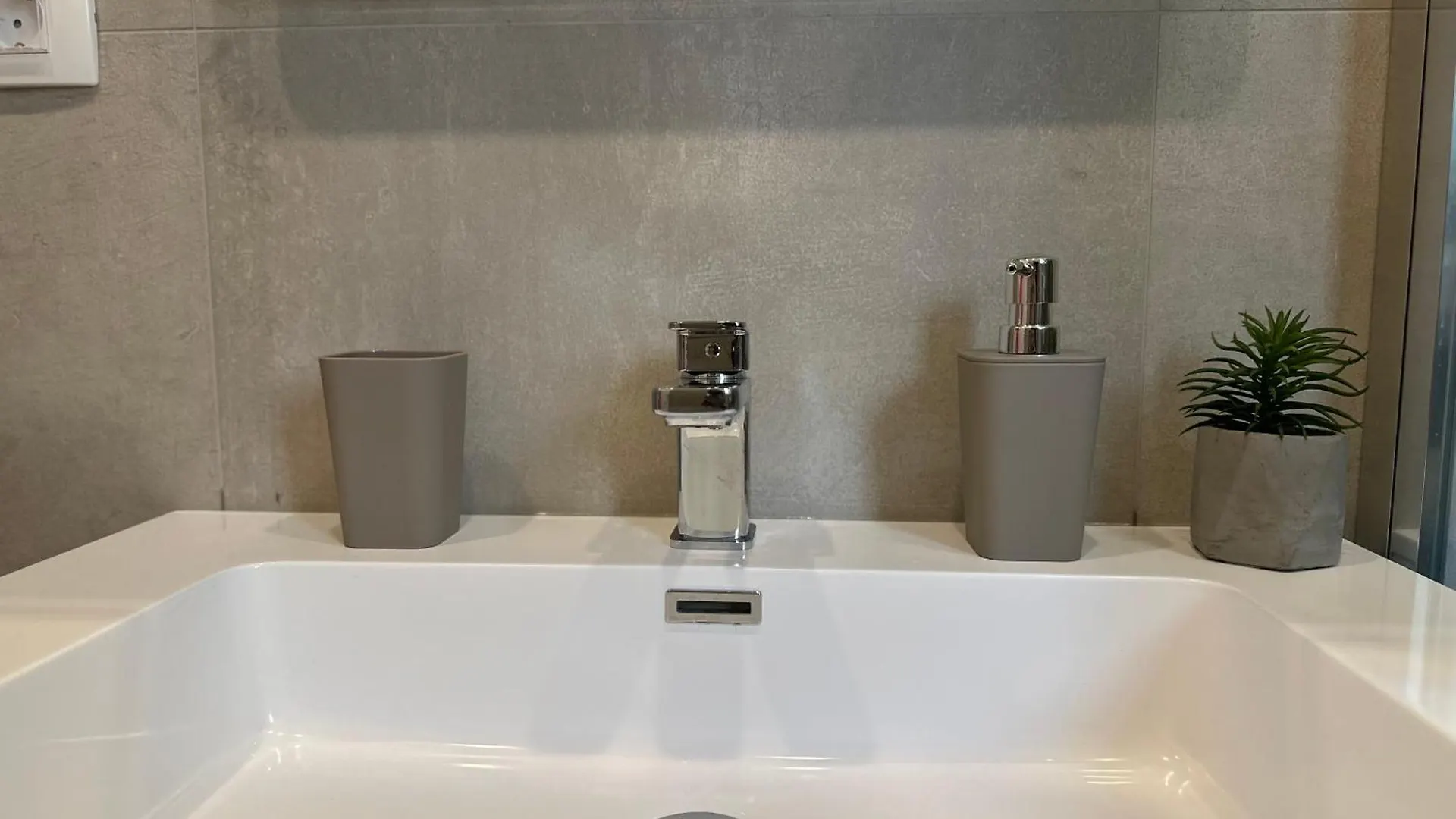 Penthouse Zara Apartment Crikvenica 0*,